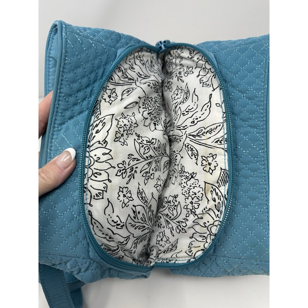 Vera Bradley quilted microfiber bag in solid Teal Very Clean - Picture 3 of 5